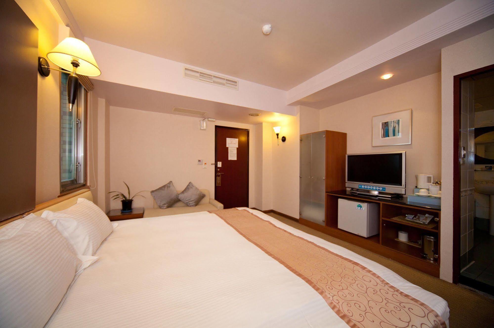Tian Long Hotel Jiaoxi Esterno foto