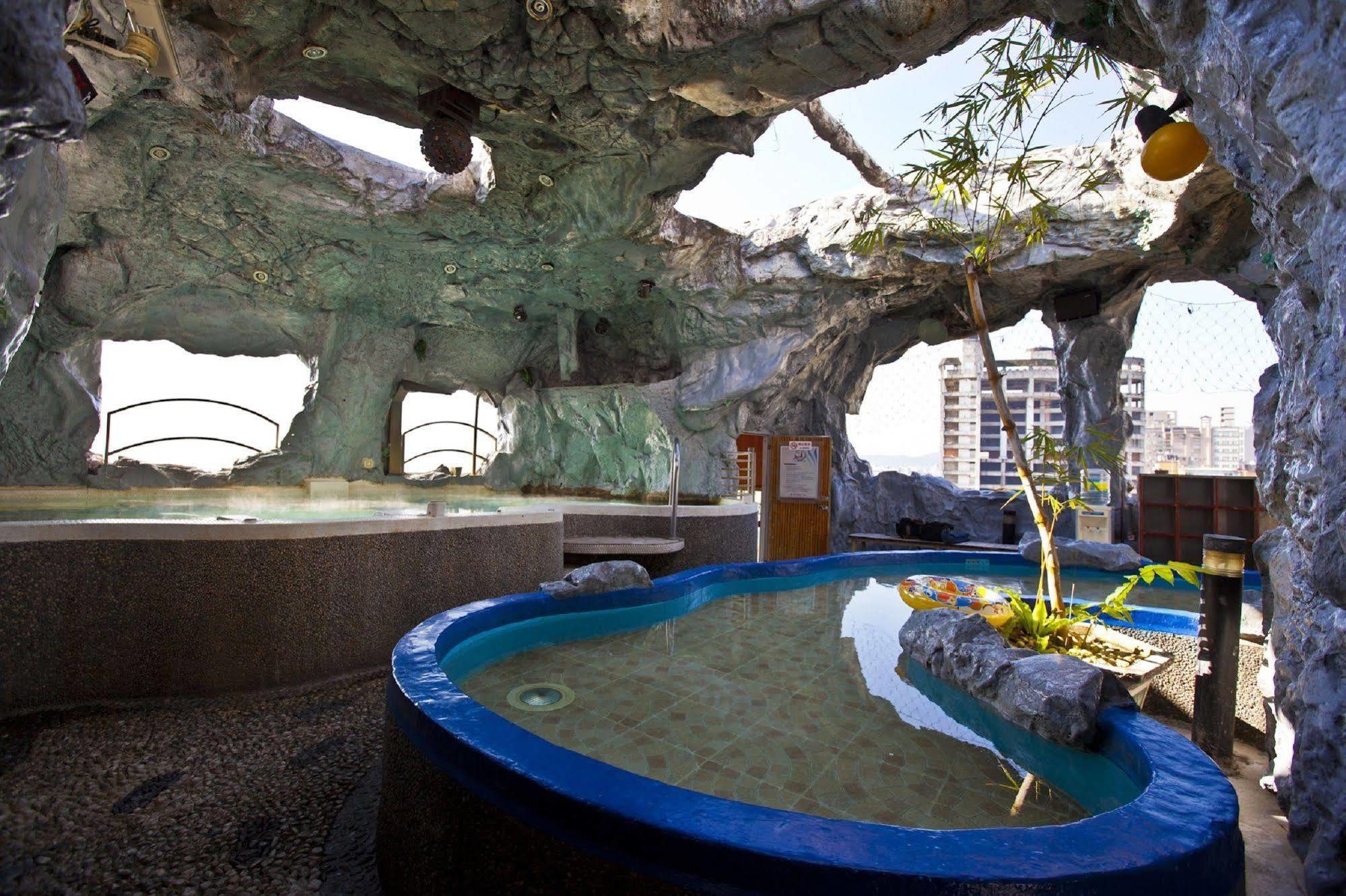 Tian Long Hotel Jiaoxi Esterno foto